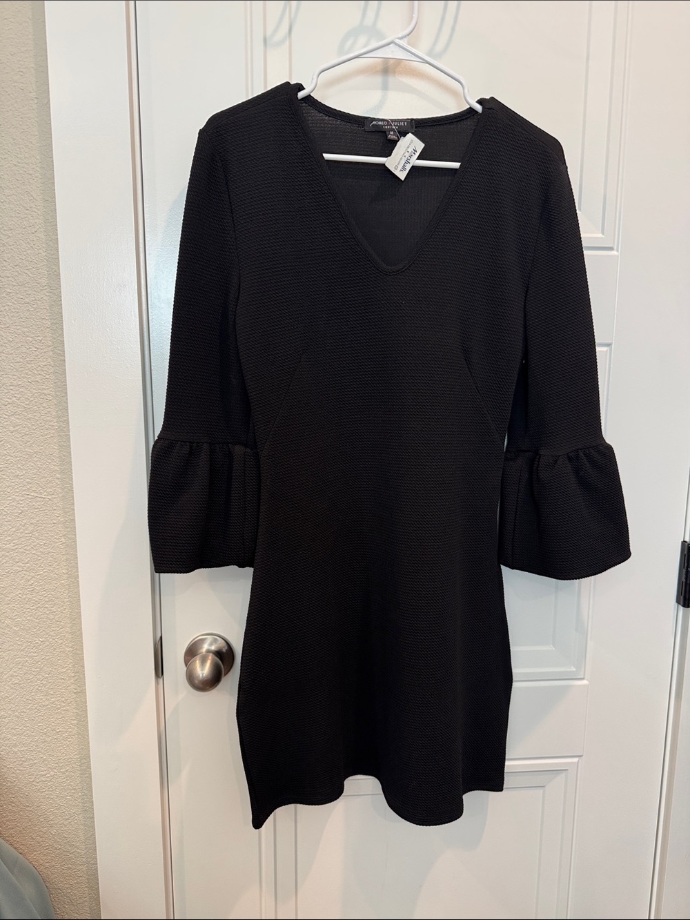 Romeo & Juliet Couture Black V-Neck Mini Dress with Bell Sleeves